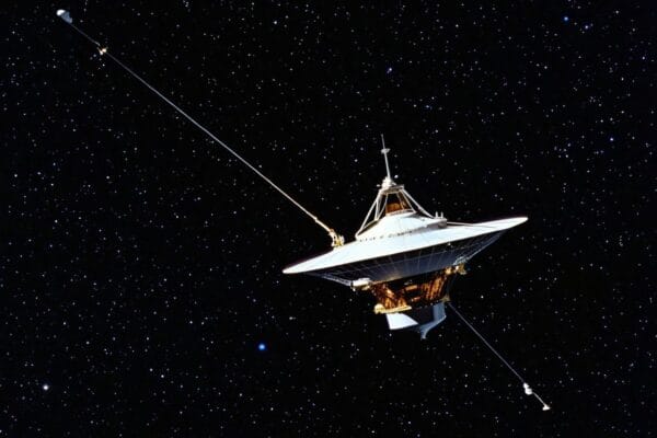 Voyager space craft