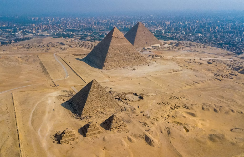 Giza hidden underground discoveries